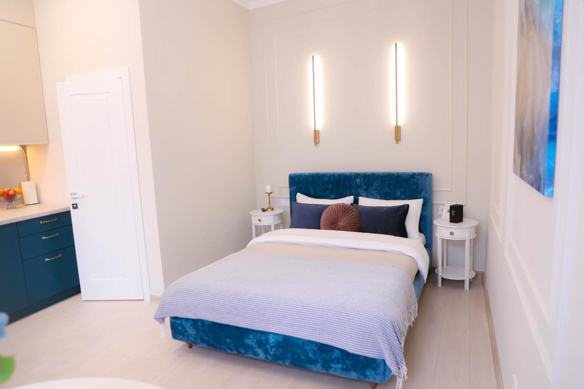 Modern Apartment, 3Mins To Opera Lviv Bagian luar foto